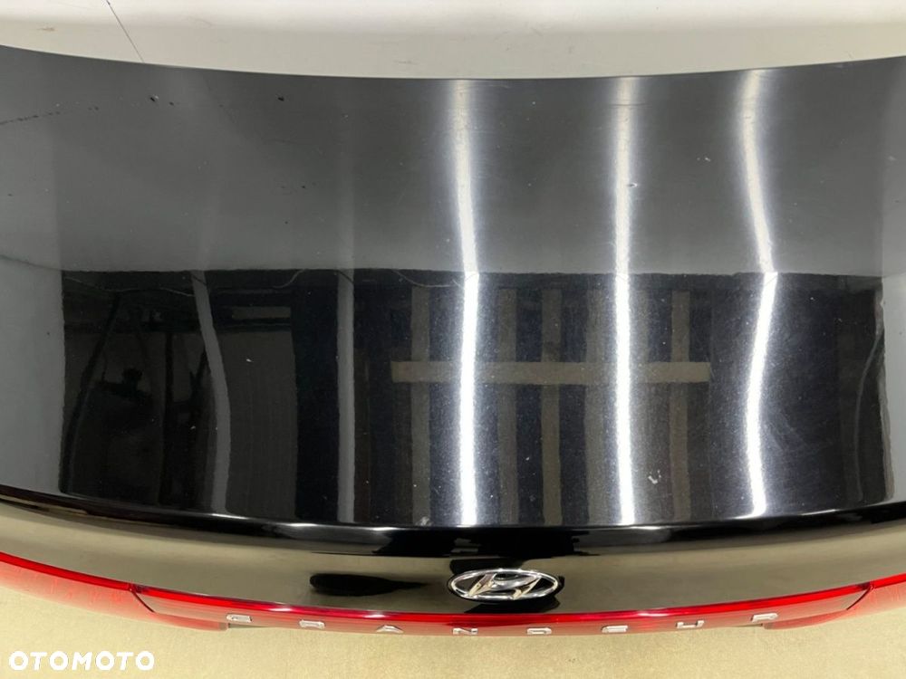 Klapa bagażnika Hyundai Grandeur 4 IV 05-11r. tylna AA - 9