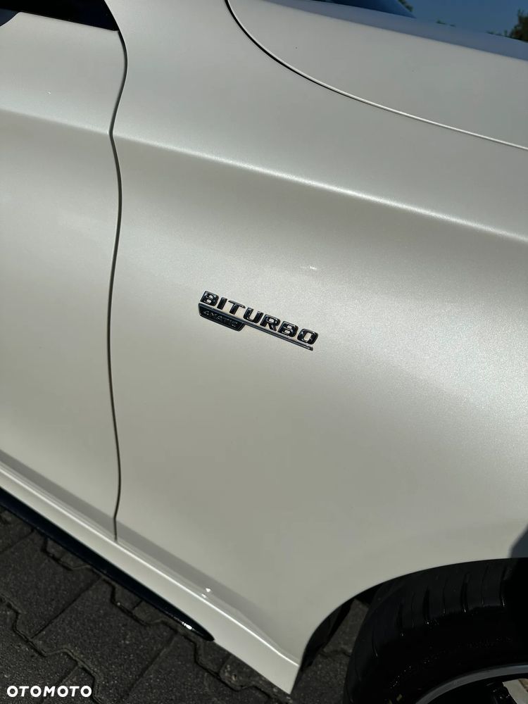 Mercedes-Benz Klasa C AMG 43 4Matic 9G-TRONIC - 14