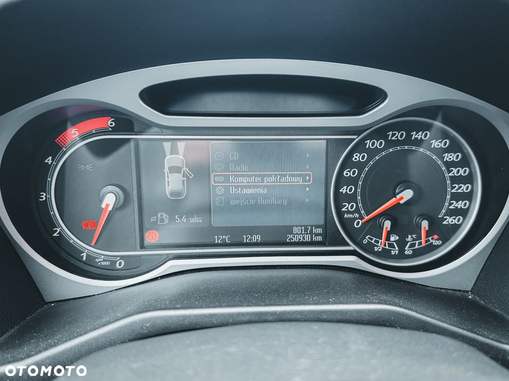 Ford Mondeo 2.0 TDCi Titanium - 11