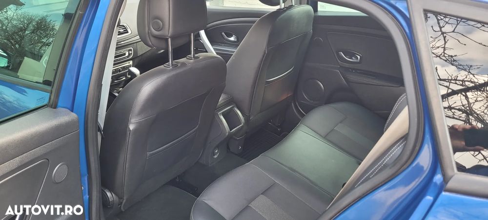 Renault Megane dCi 110 FAP EDC Bose Edition - 9