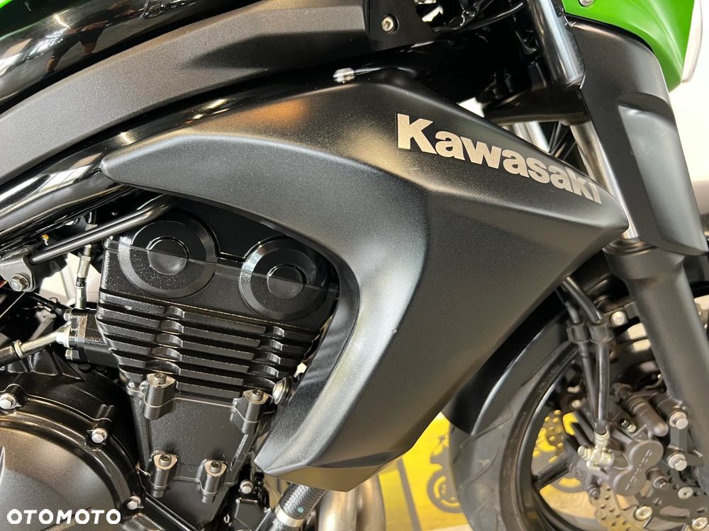 Kawasaki ER - 16