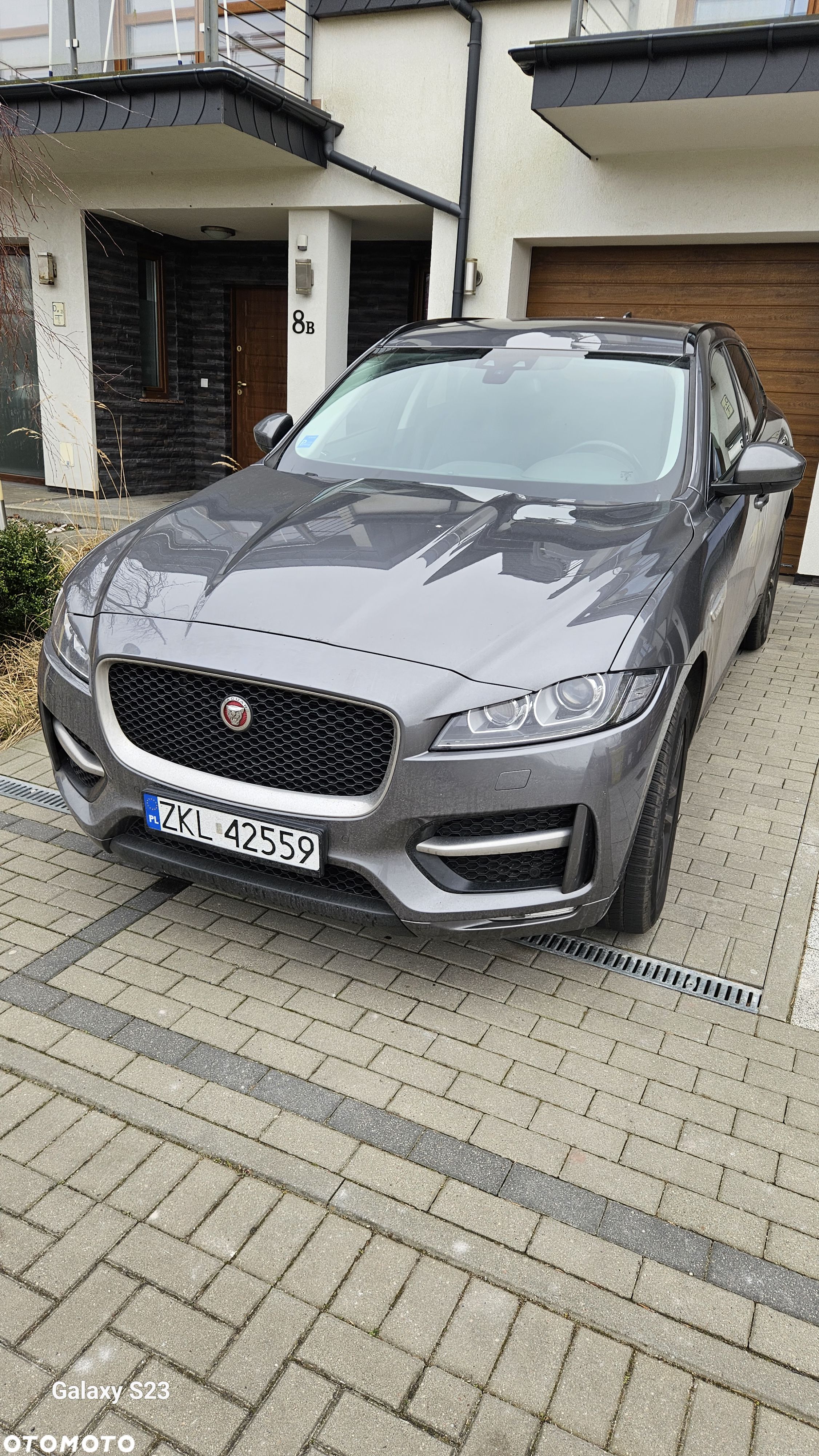 Jaguar F-Pace 2.0 i4D AWD R-Sport - 1