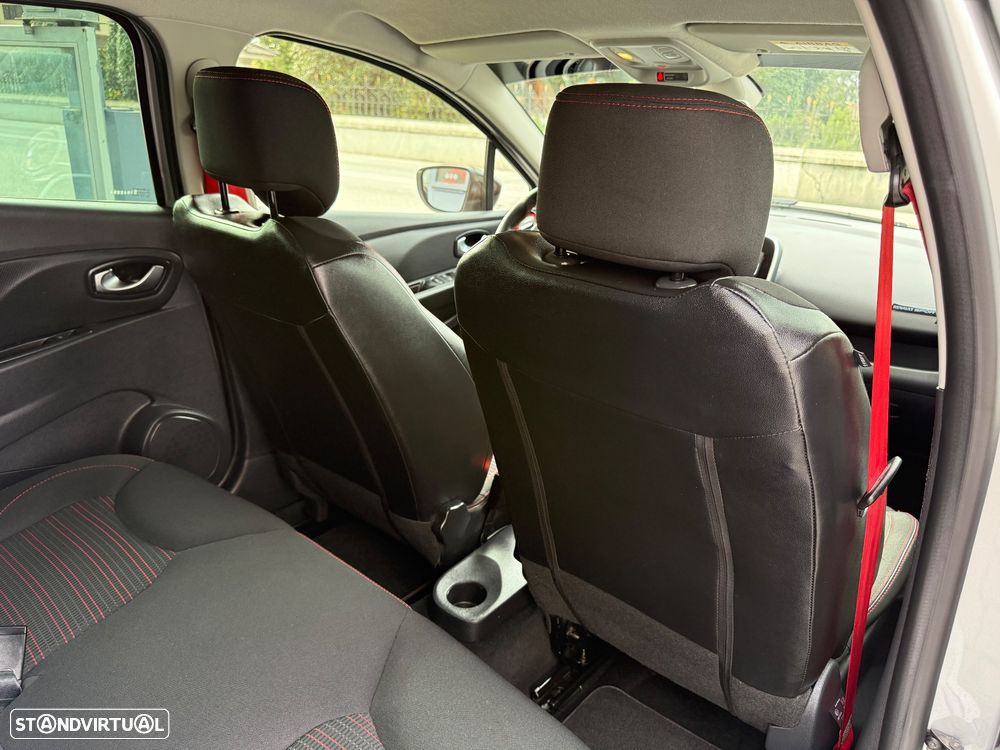 Renault Clio 1.6 Turbo R.S. EDC Sport - 52