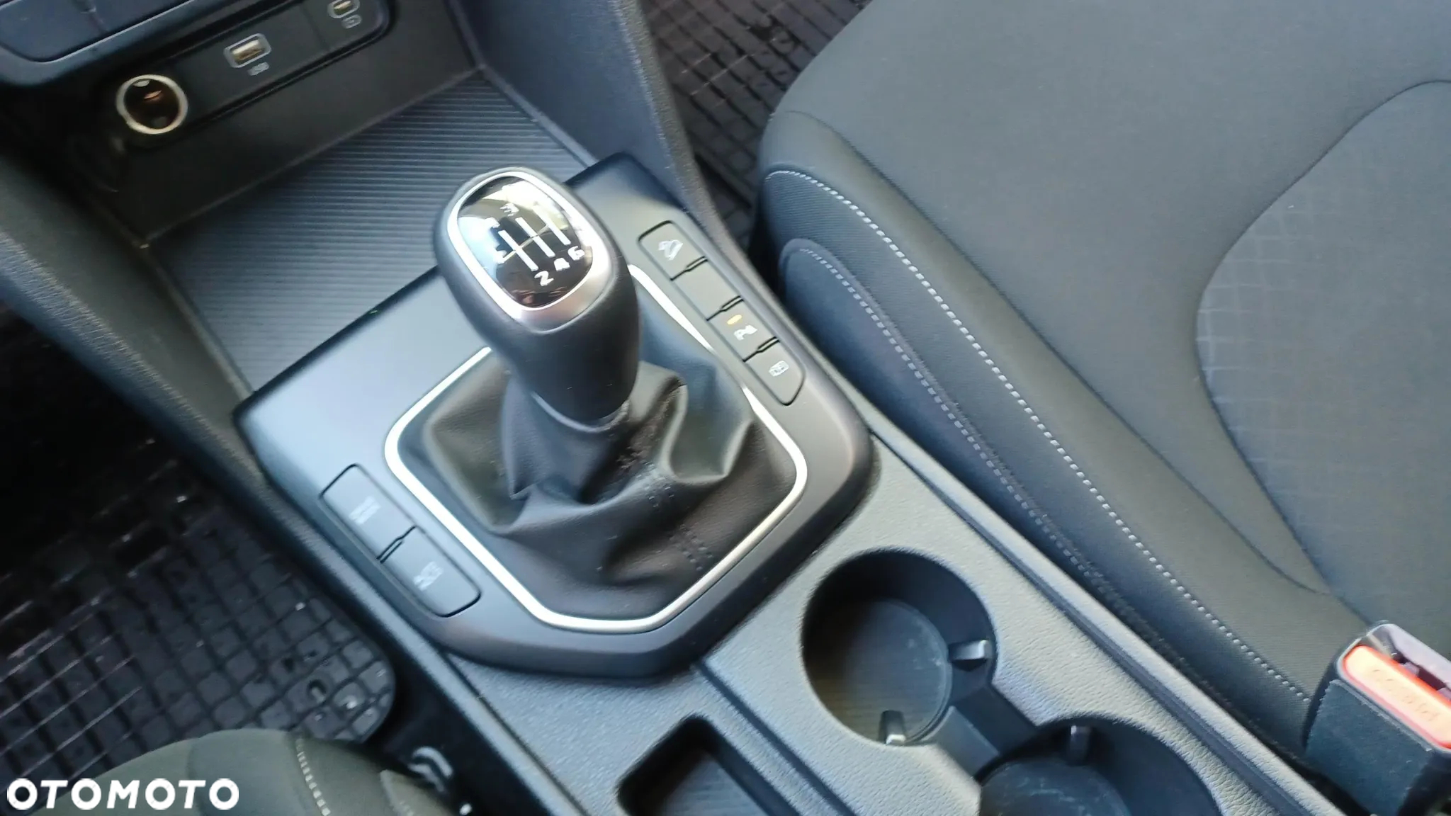 Kia Sportage 1.6 T-GDI M 2WD - 14