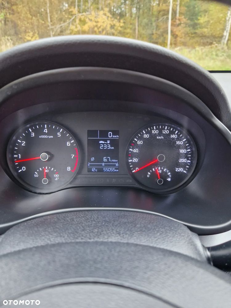 Kia Rio - 28