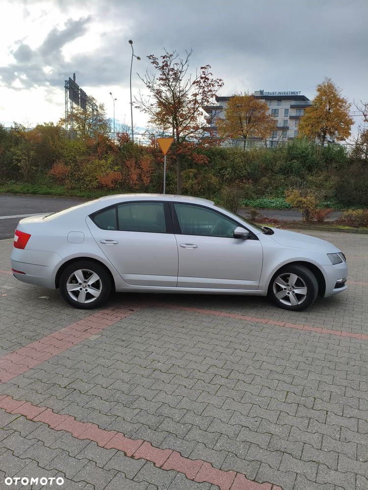 Skoda Octavia - 5