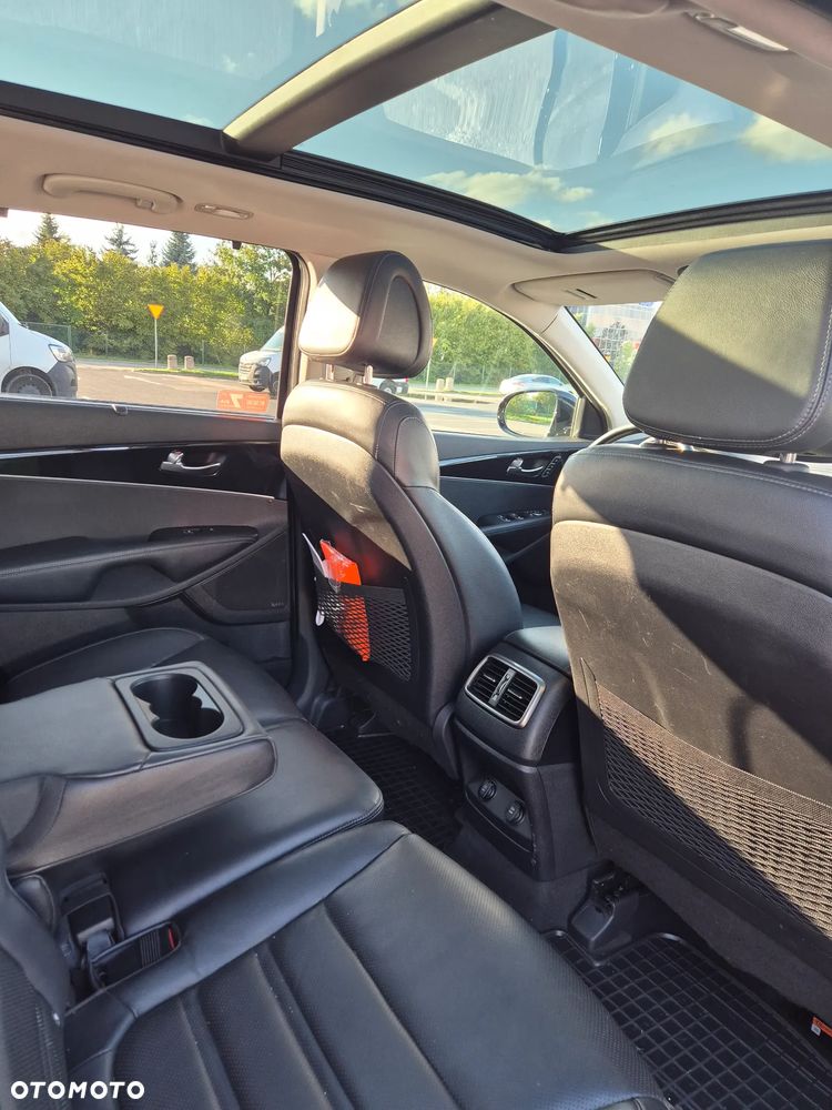 Kia Sorento 2.0 CRDI Business Line Plus - 2