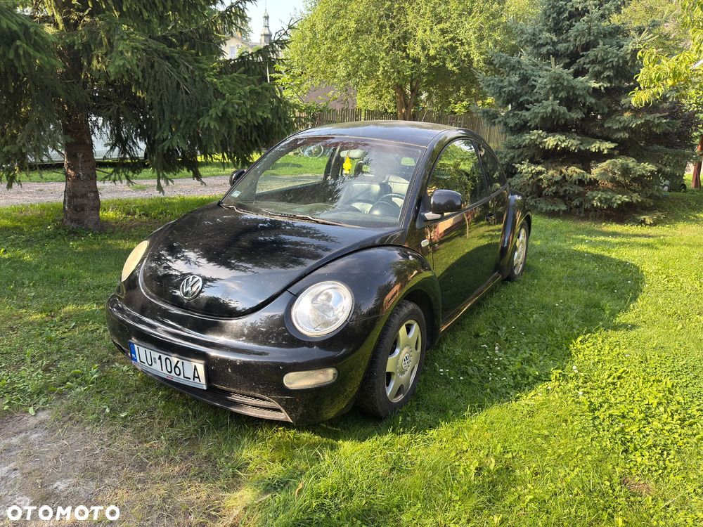 Volkswagen New Beetle - 1