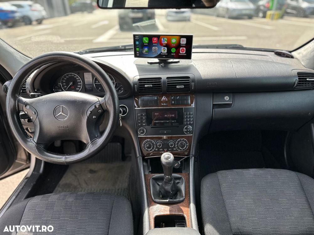 Mercedes-Benz C 220 CDI - 11