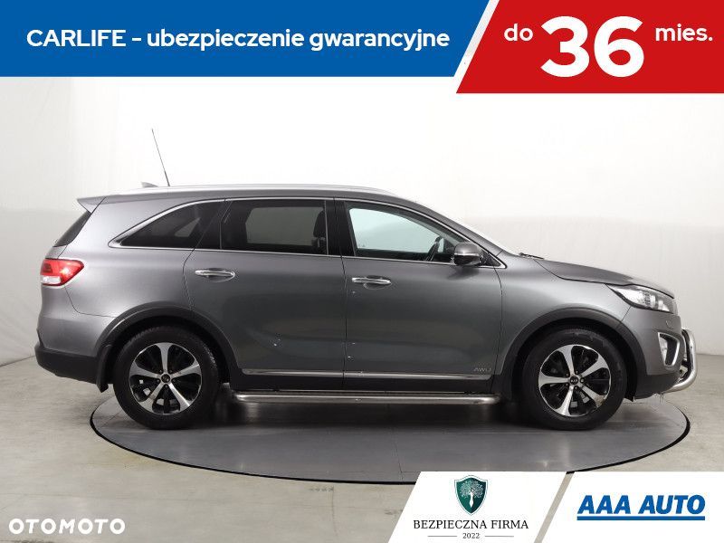 Kia Sorento - 8