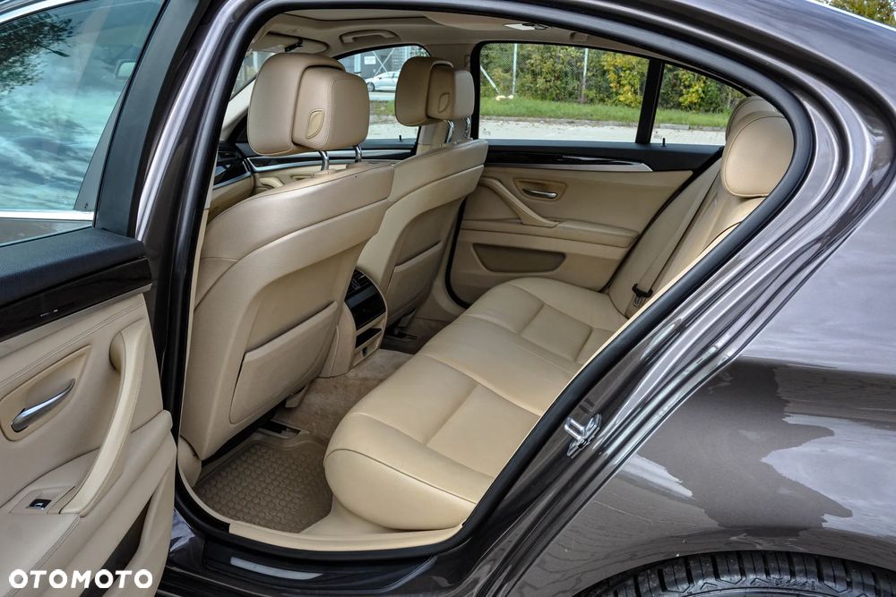 BMW Seria 5 - 8