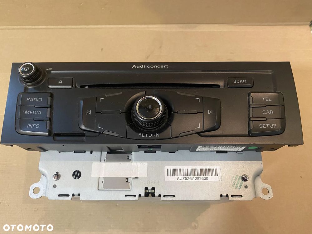 Radio  CD AUDI  8T1035186P - 5
