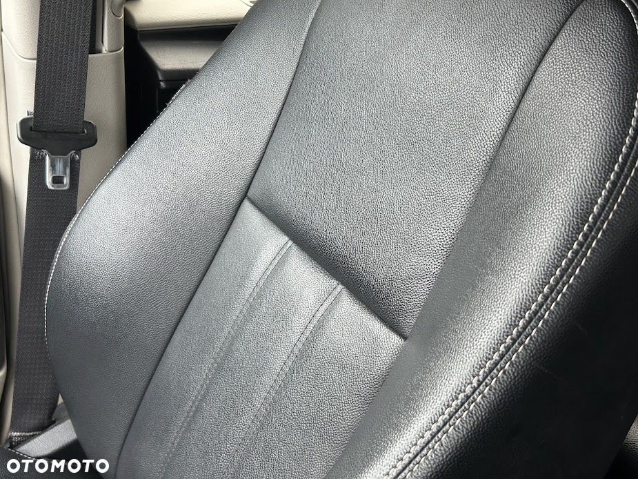 Chrysler Town & Country 3.6 Touring - 9