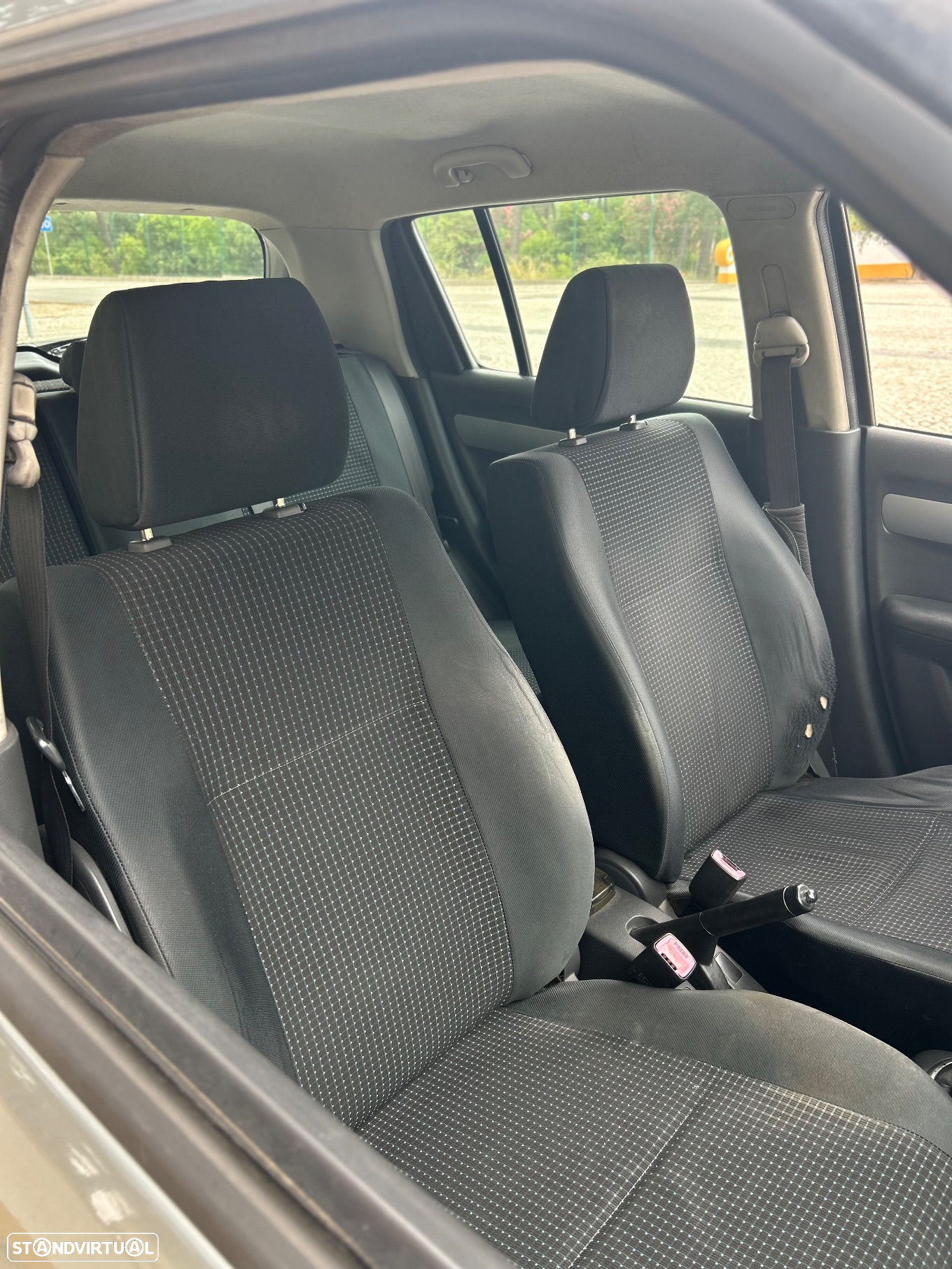 Suzuki Swift - 12
