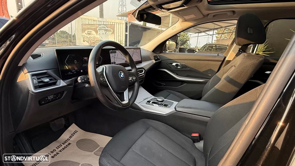 BMW 330 e Aut. Luxury Line - 31