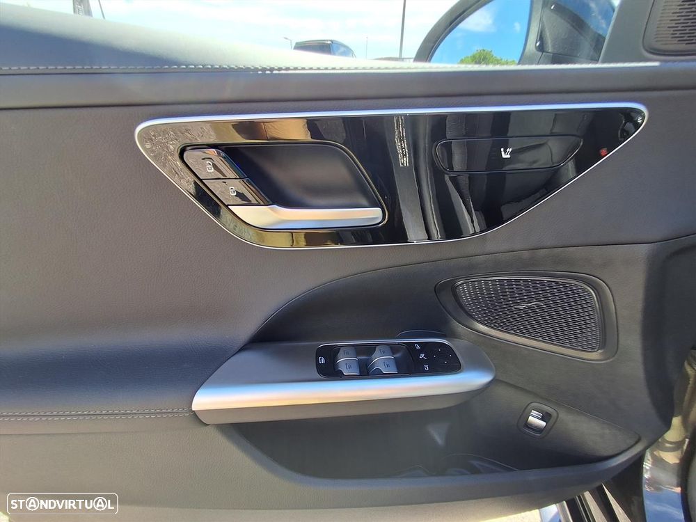 Mercedes-Benz C 300 de AMG Line - 8