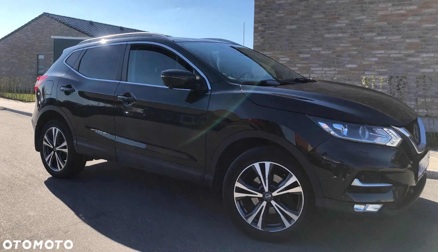 Nissan Qashqai 1.6 DIG-T N-Connecta - 2