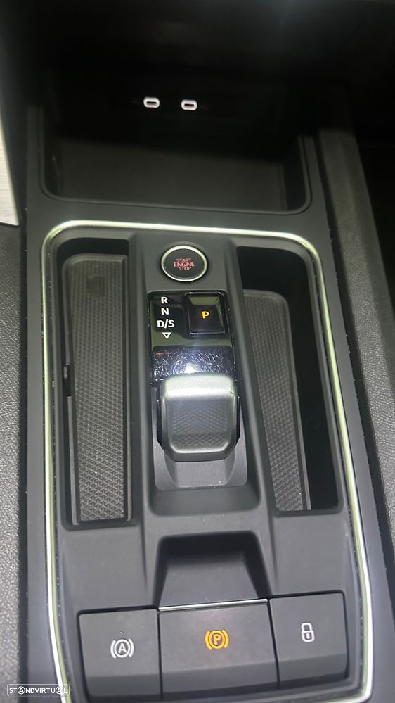 SEAT Leon 1.4 e-Hybrid FR DSG - 24