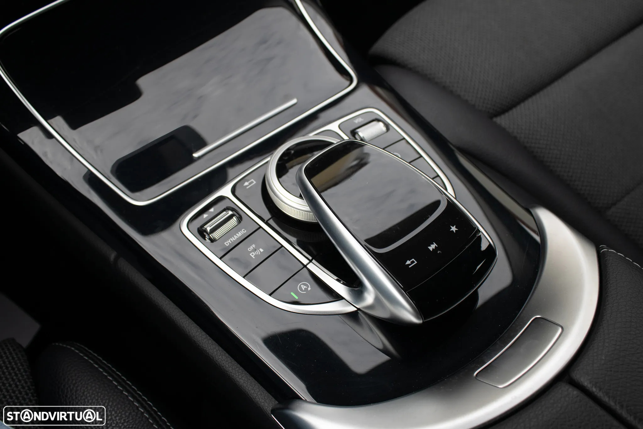 Mercedes-Benz C 220 BlueTEC Avantgarde+ Aut. - 23