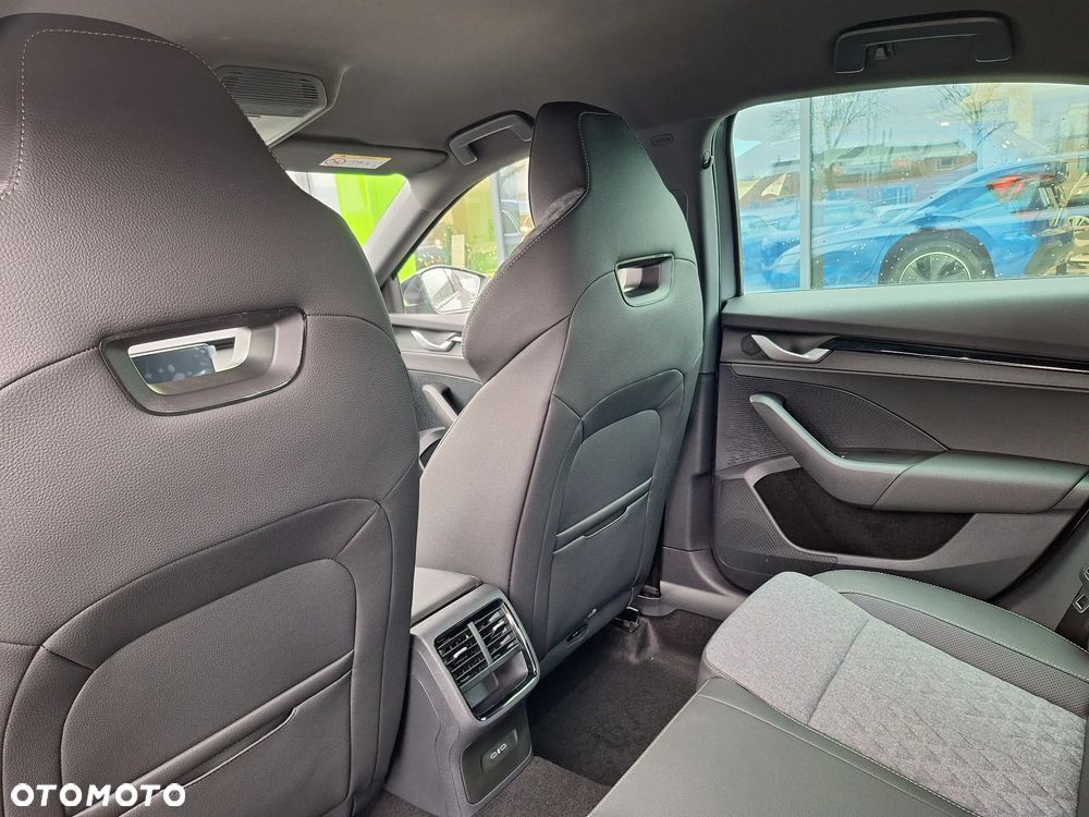 Skoda Octavia 1.5 TSI mHEV Sportline DSG - 10