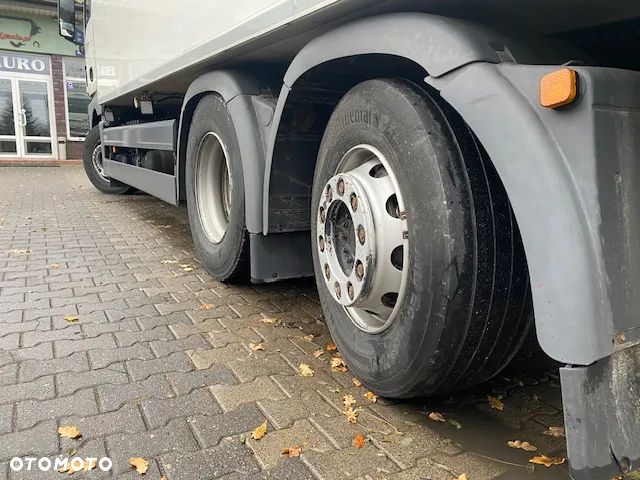MAN TGX 26.460 6X2 CHŁODNIA z agregatem+winda BAR - 24