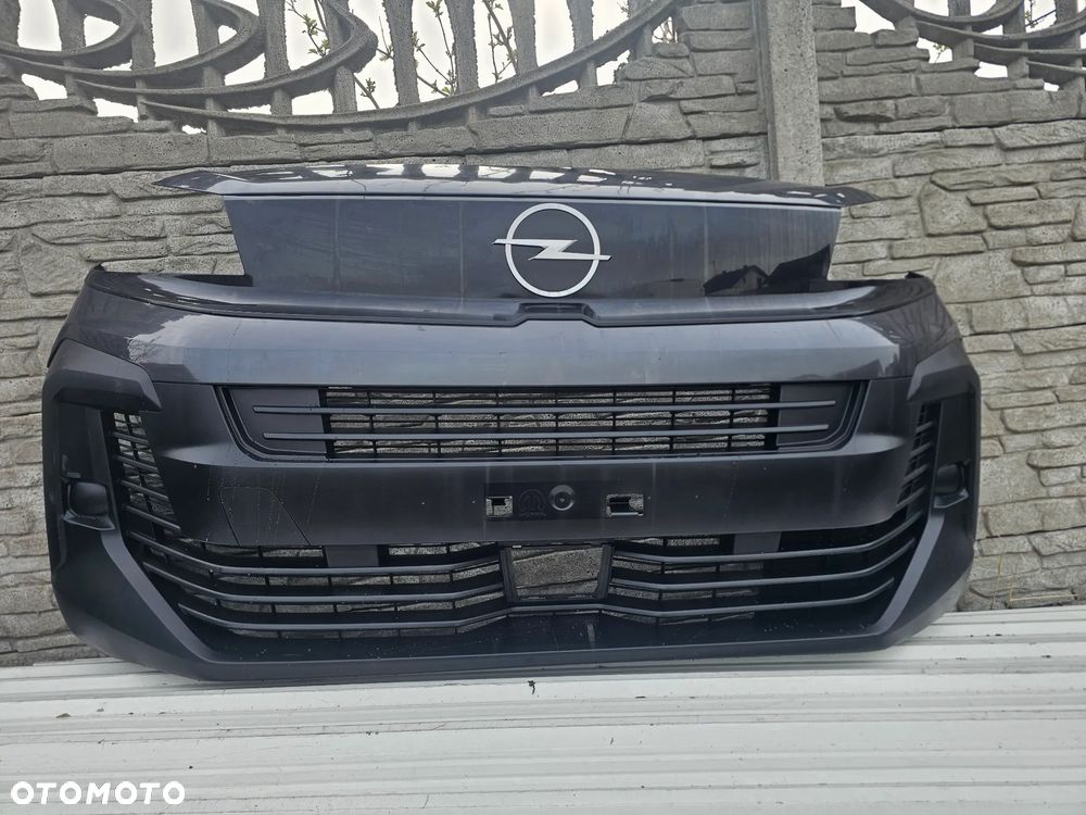 Opel vivaro c lift zafira ZDERZAK PRZOD - 1