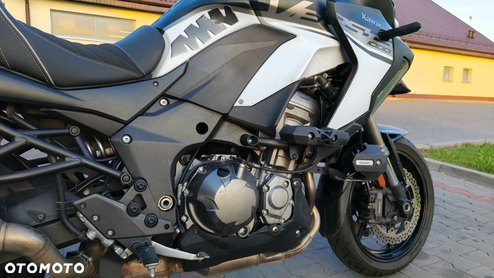 Kawasaki Versys 1000 - 11