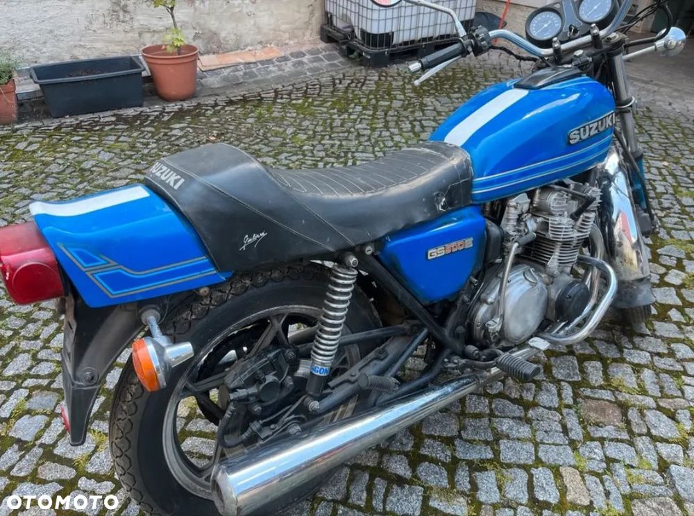 Suzuki GS - 3
