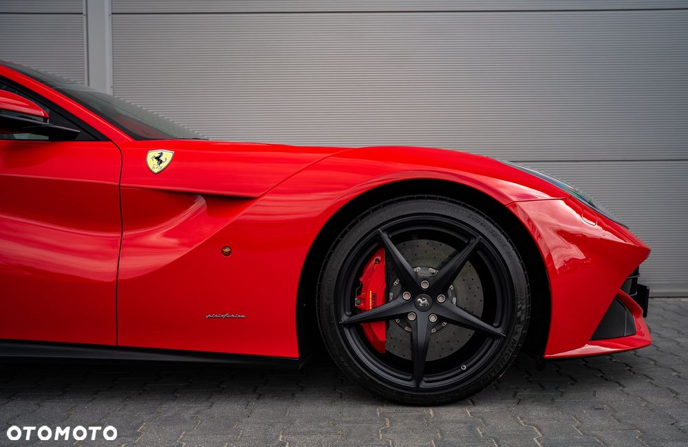 Ferrari F12berlinetta - 27