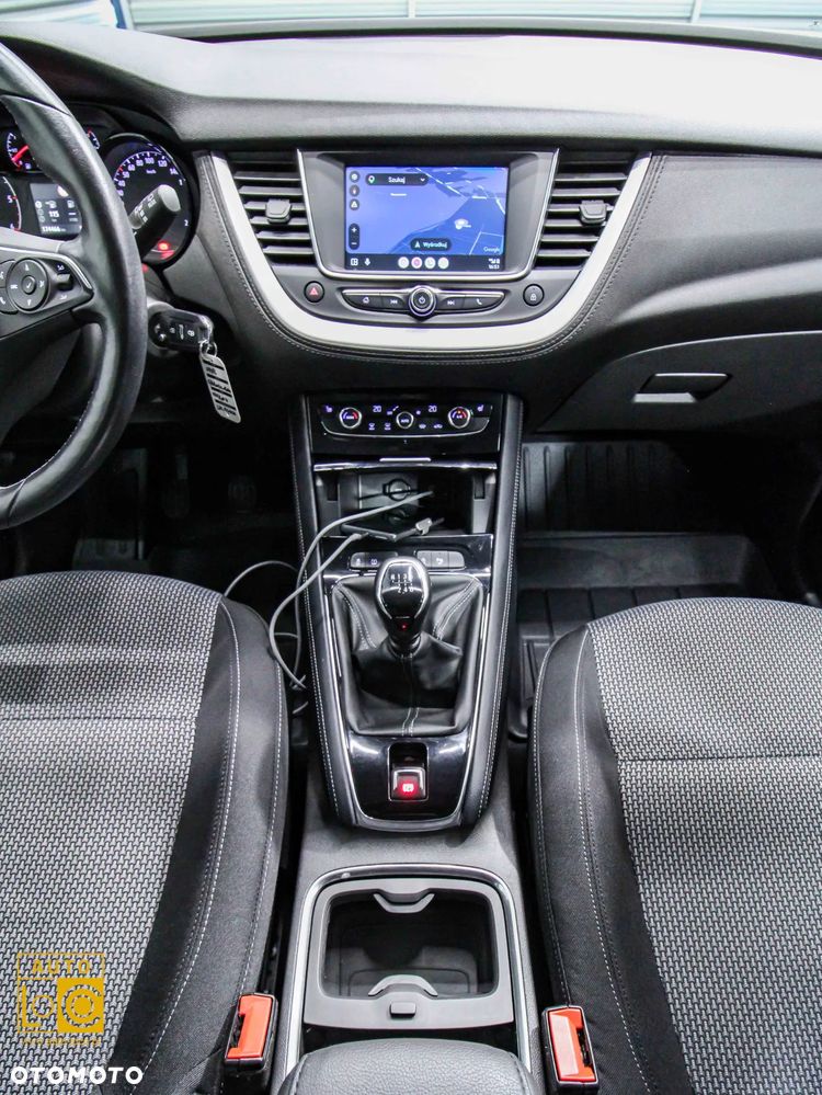 Opel Grandland X 1.6 D Start/Stop Business INNOVATION - 16