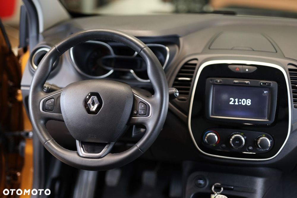Renault Captur - 19