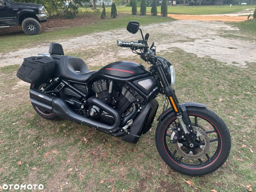 Harley-Davidson V-Rod Night Rod - 2