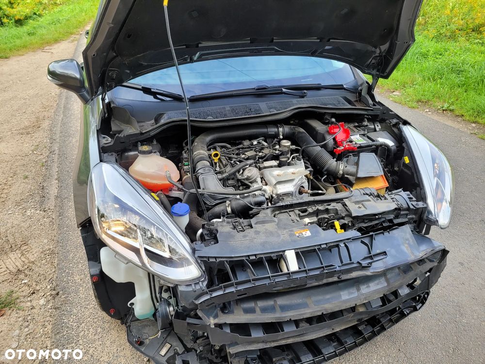 Ford Fiesta 1.0 EcoBoost S&S TITANIUM VIGNALE - 21