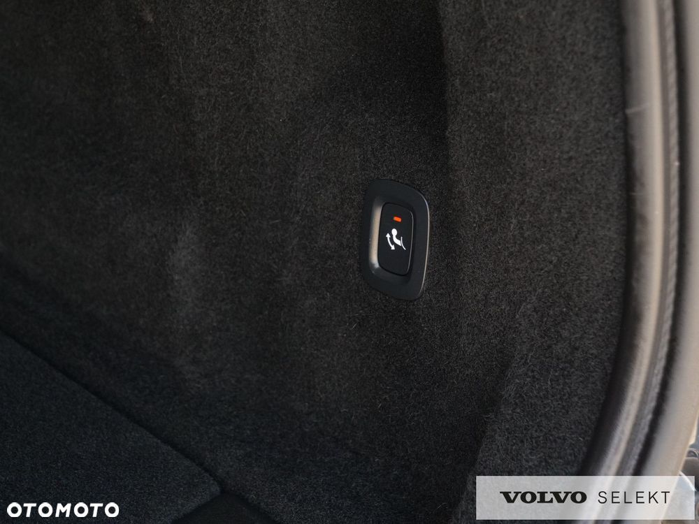 Volvo XC 60 - 38
