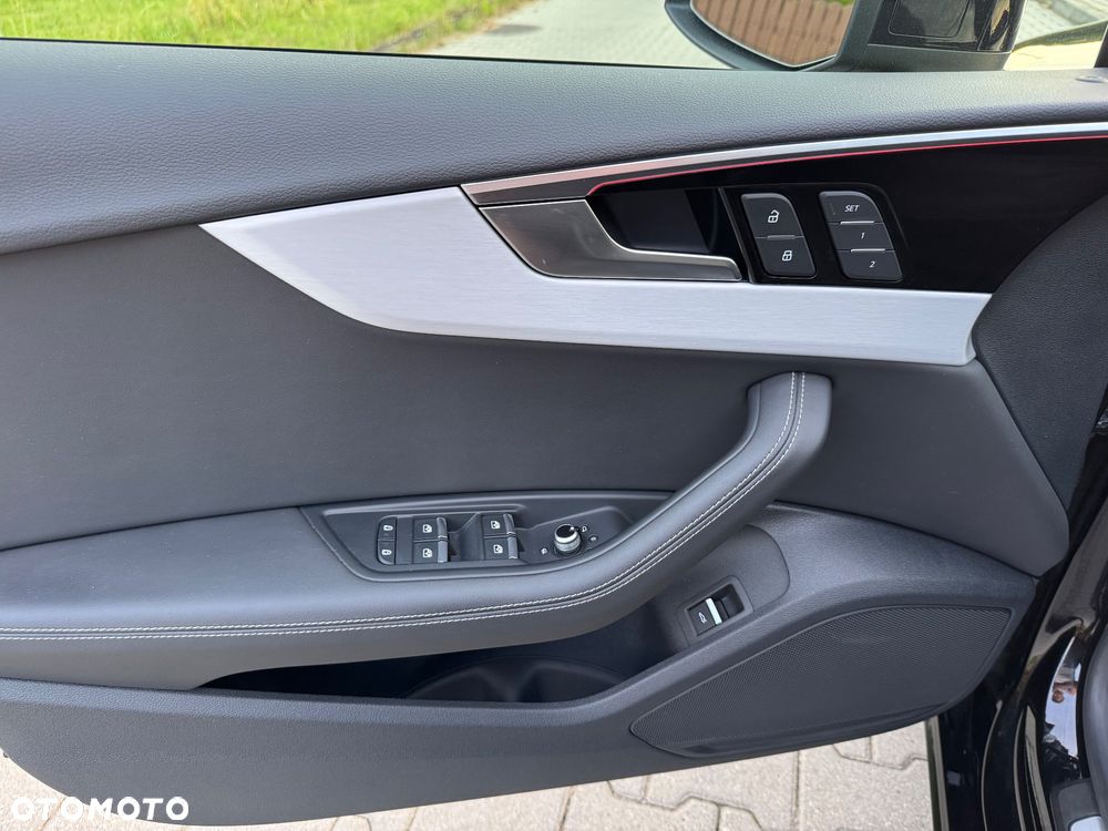 Audi A5 Sportback ver-coupe-45-tfsi-quattro-s-tronic-s-line - 26