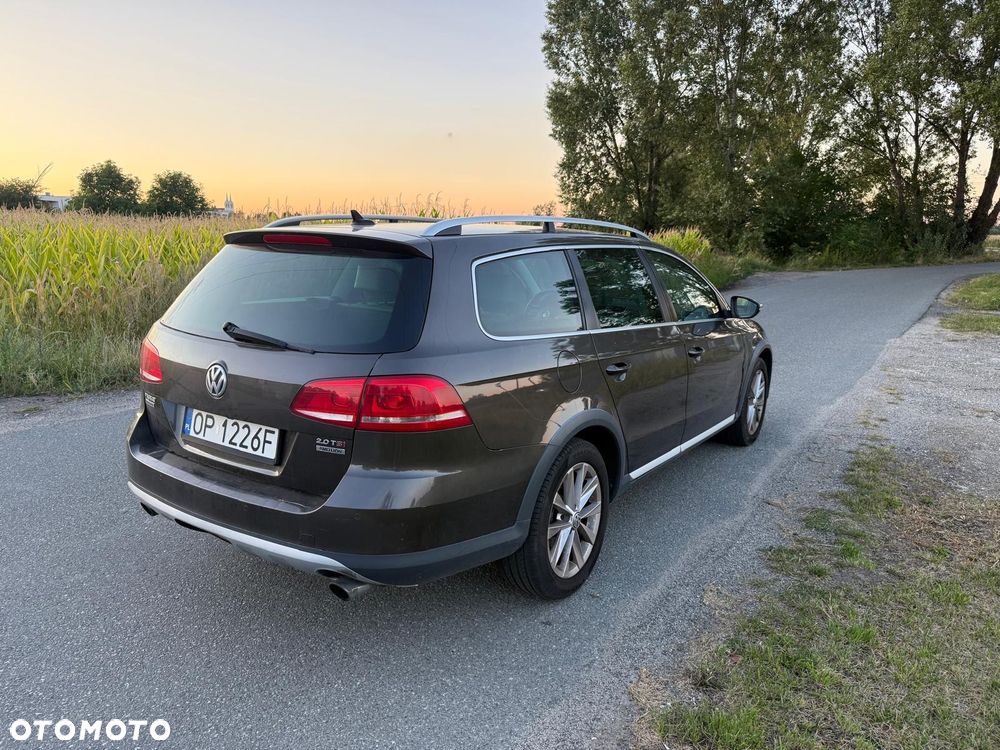 Volkswagen Passat - 3