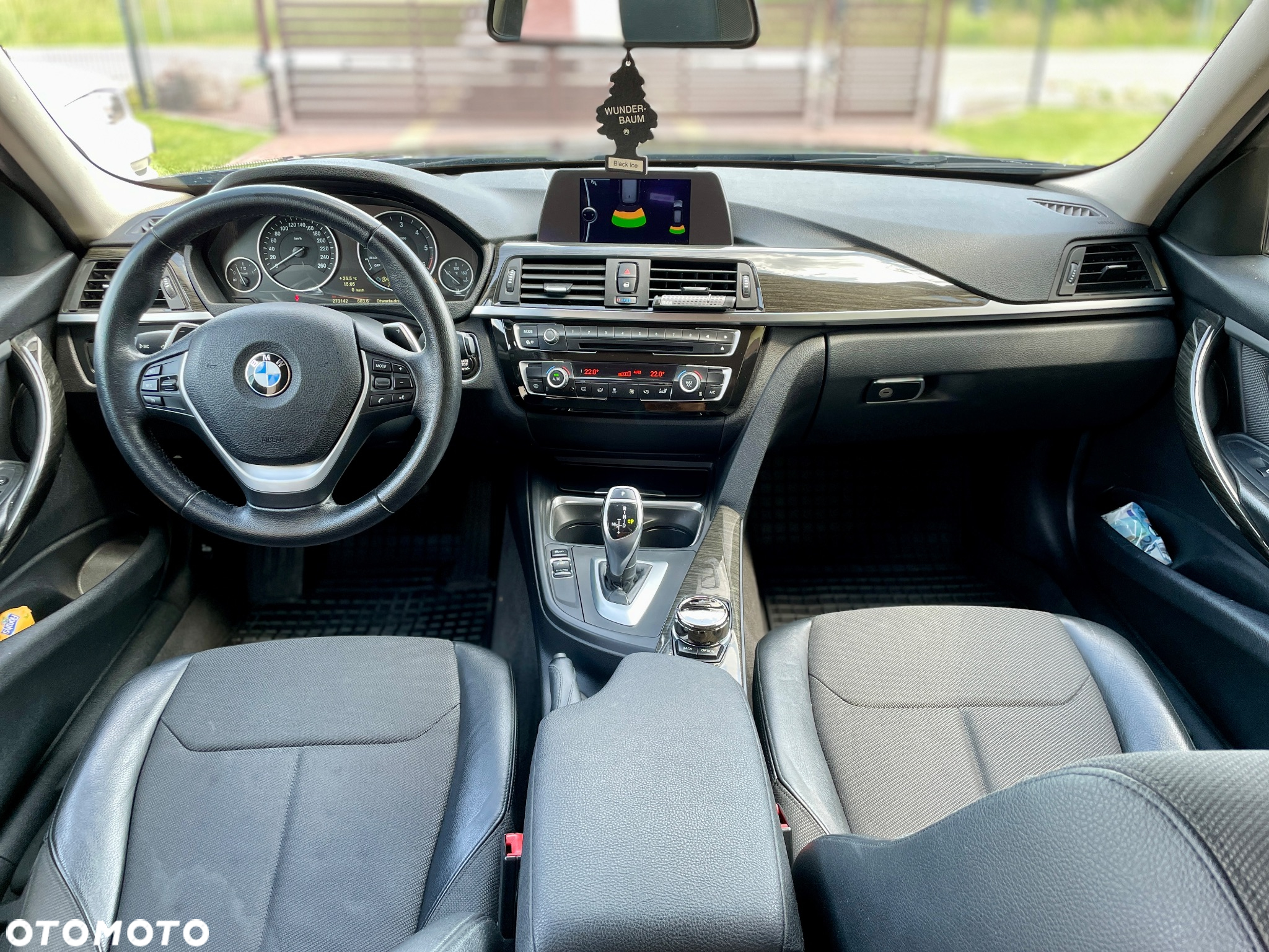 BMW Seria 3 320d Touring Modern Line - 16