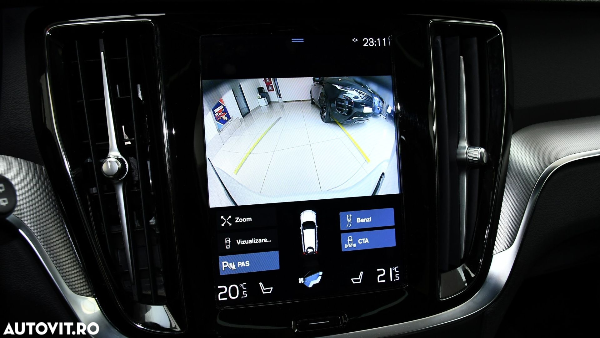 Volvo V60 T6 AWD Recharge Geartronic RDesign - 20