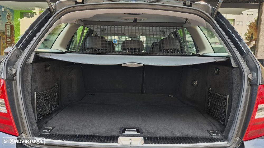 Mercedes-Benz C 220 Station CDI Avantgarde Edition - 10