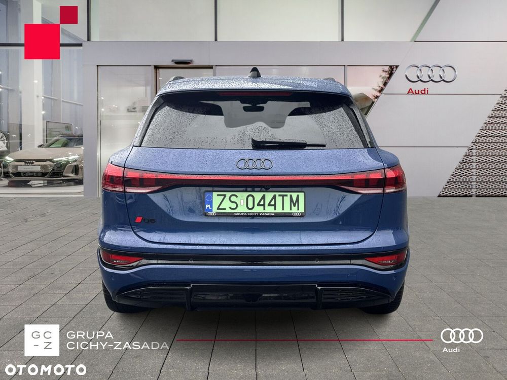 Audi Q6 e-tron - 4