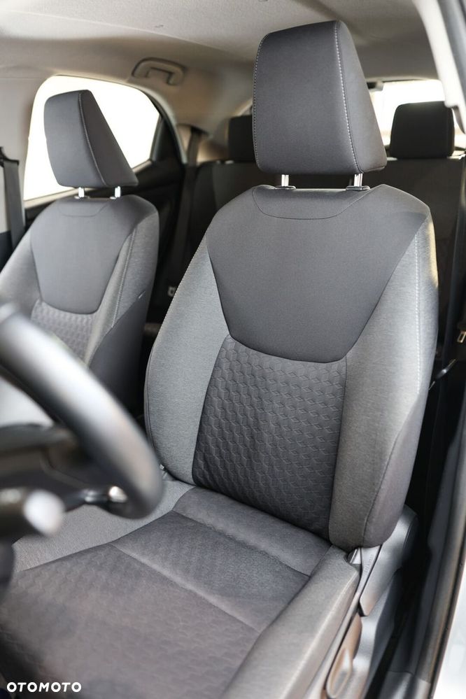 Toyota Yaris - 8
