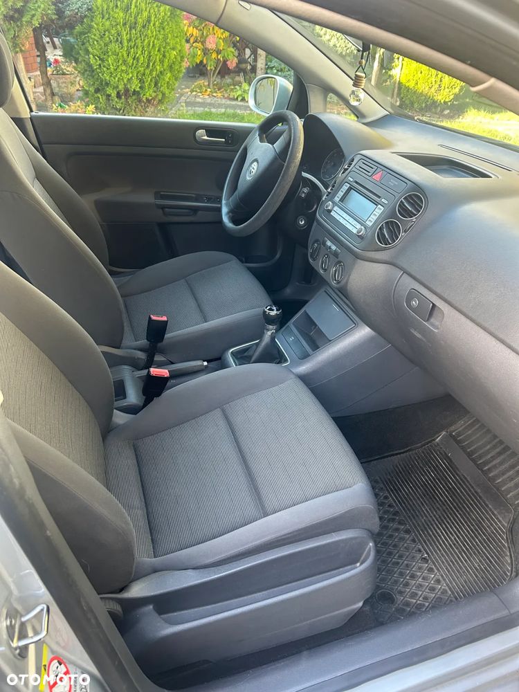 Volkswagen Golf Plus - 8