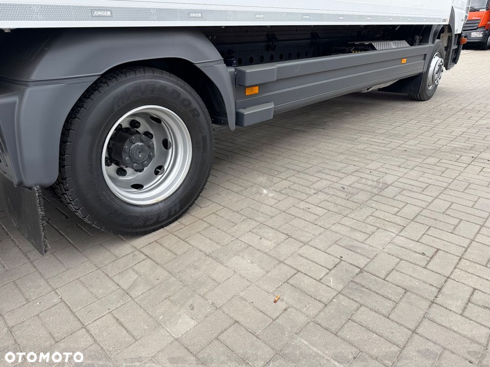 Mercedes-Benz ATEGO - 22