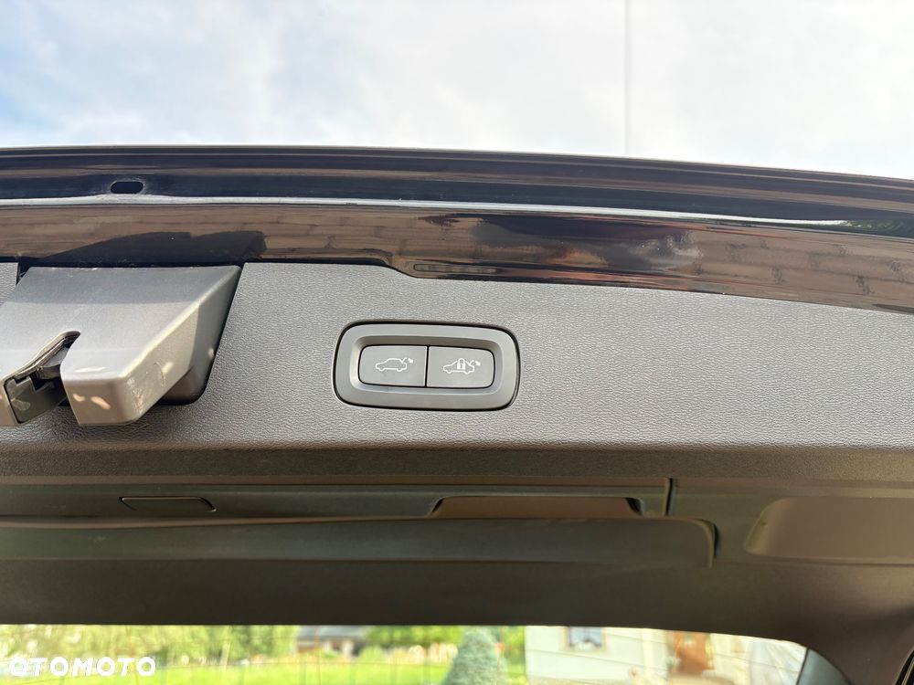 Volvo V60 B3 B Momentum Core - 25