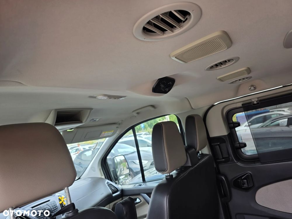 Ford Tourneo Custom 2.0 TDCi L2 Titanium - 33