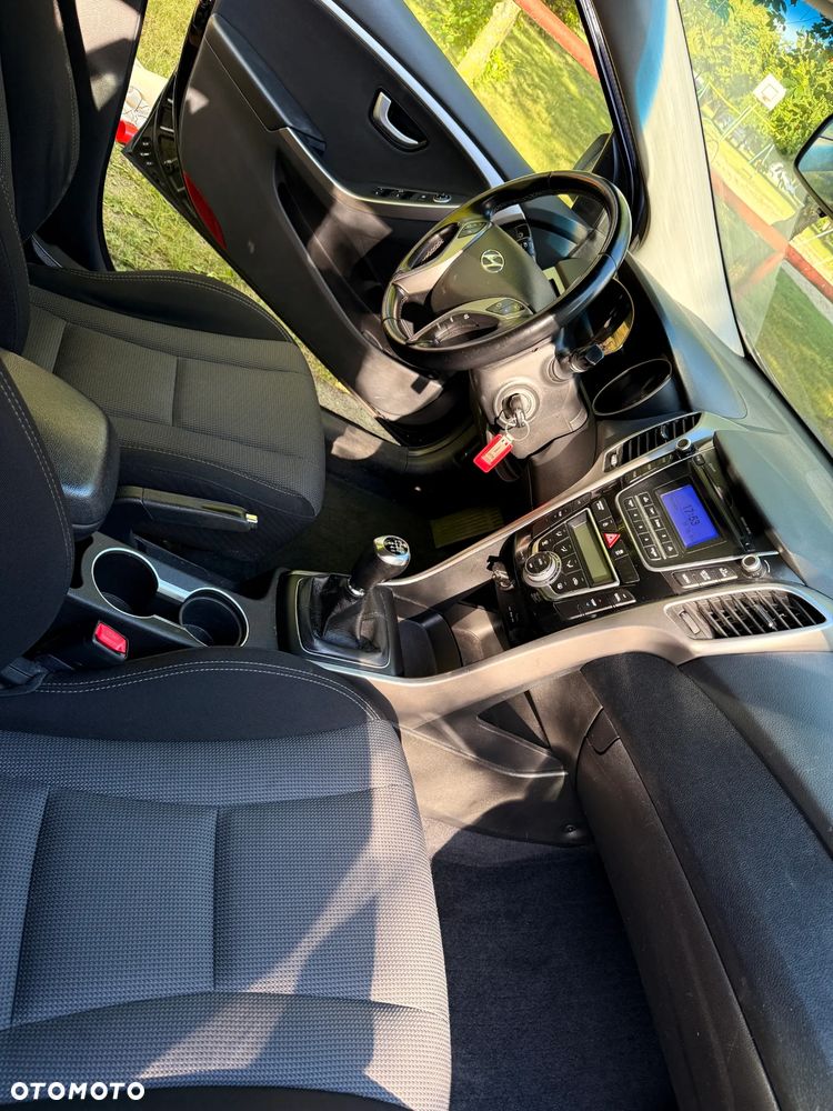 Hyundai i30 - 15