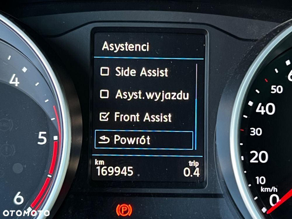 Volkswagen Tiguan - 17