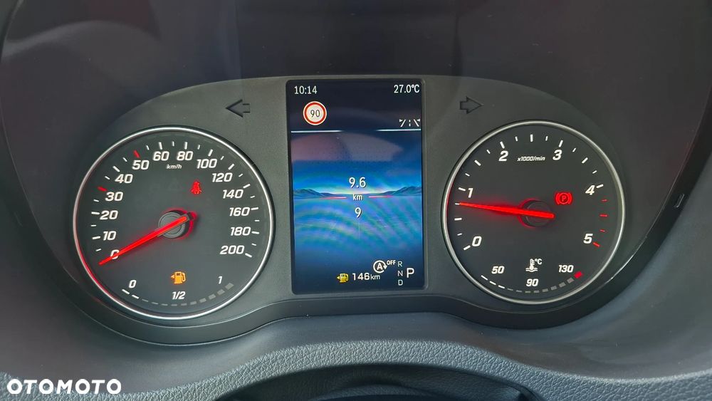 Mercedes-Benz Sprinter - 14