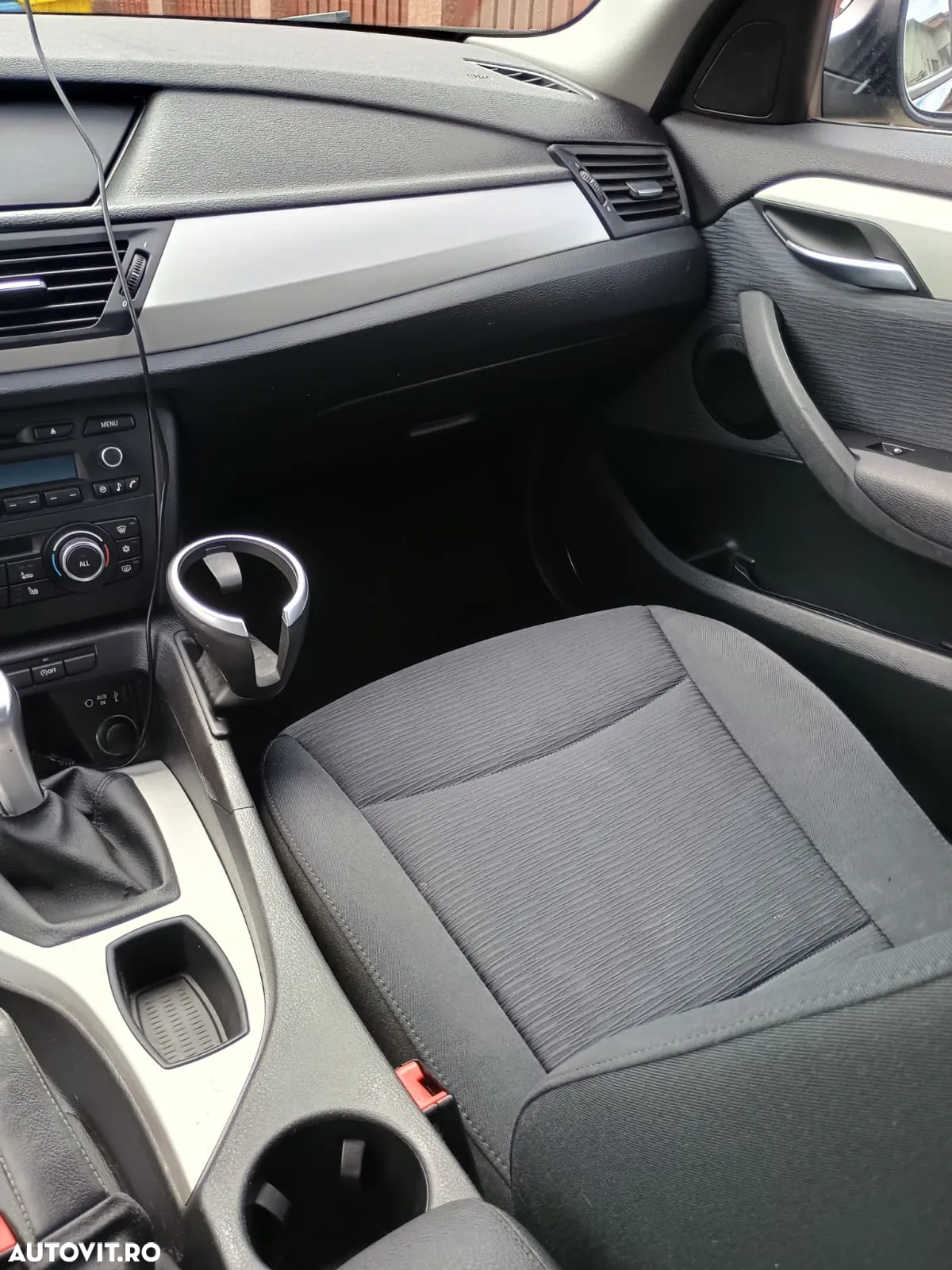 BMW X1 sDrive18d - 10