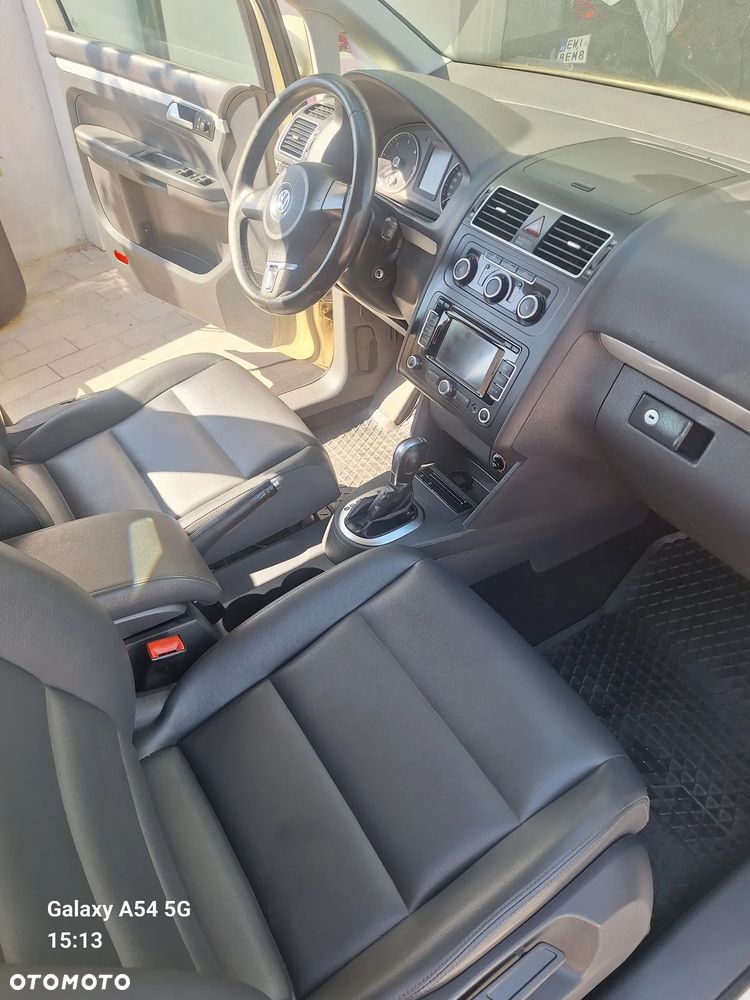 Volkswagen Touran 2.0 TDI DPF DSG Comfortline - 12